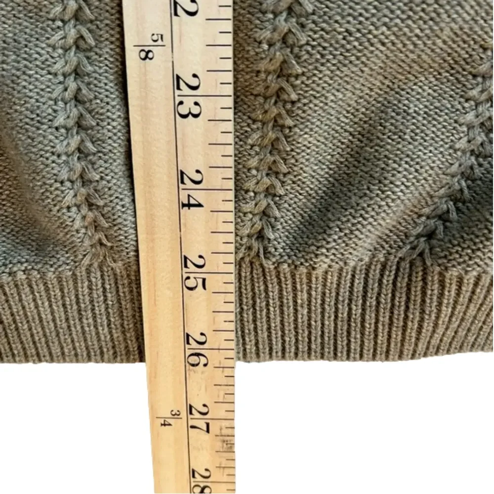Tommy Bahama men’s tan v-neck cotton sweater vest, size XL. EUC